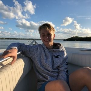 Meet your Posher, Tyler